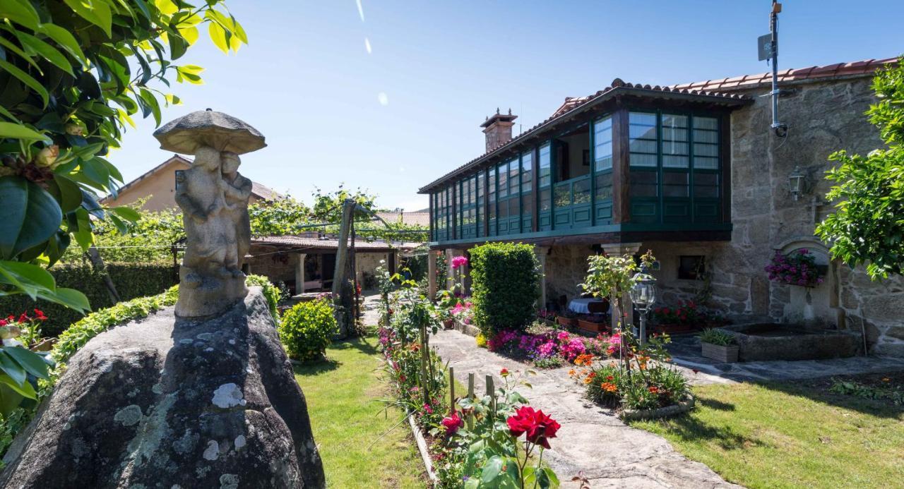 Casa De Marcelo Guest House Padron Bagian luar foto
